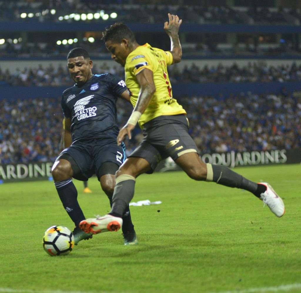 Un dictamen constitucional le permitiría a Michael Arroyo jugar el Clásico del Astillero