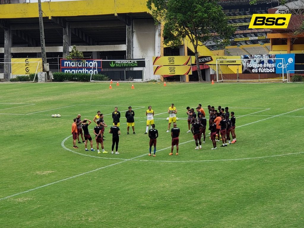 Barcelona tiene lista su oncena para ganar el Clásico del Astillero
