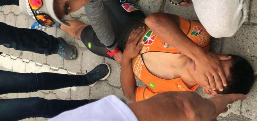 Fractura de clavícula deja fuera de la Vuelta a Ecuador a Jonathan Caicedo