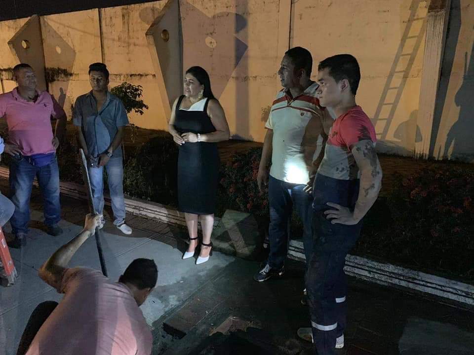 Alumbrado, limpieza y pintada al ingreso de Baba