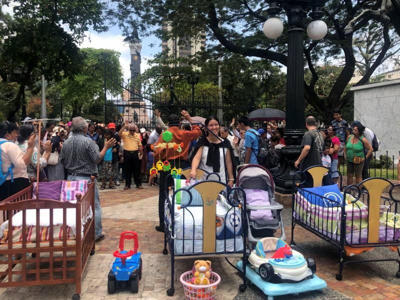 Oficialismo busca camino para despenalizar el aborto en casos de violación