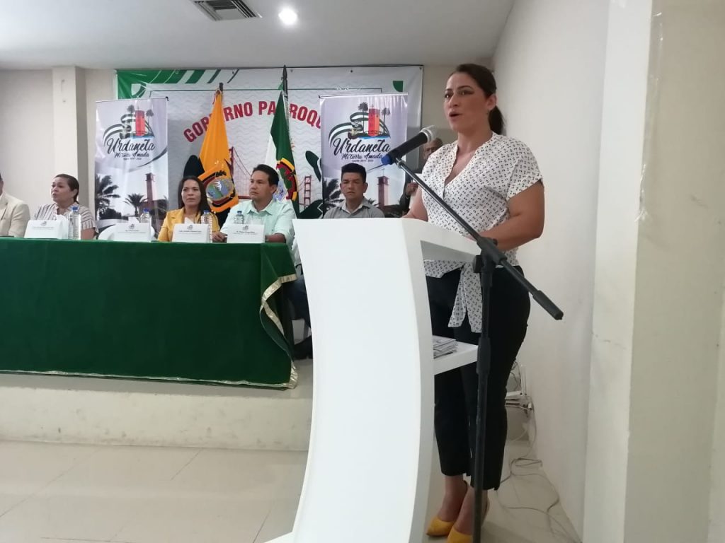 Amada Zambrano Alcaldesa de Urdaneta, al cumplir sus 100 días de Administración presentó un informe