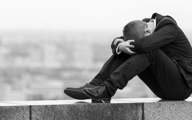 Unos 800.000 suicidios ocurren en el mundo por un año, alerta la OMS