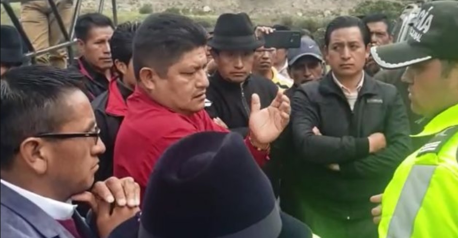 Jaime Vargas, presidente de la Conaie, impidió temporalmente paso de brigada del Plan Toda Una Vida