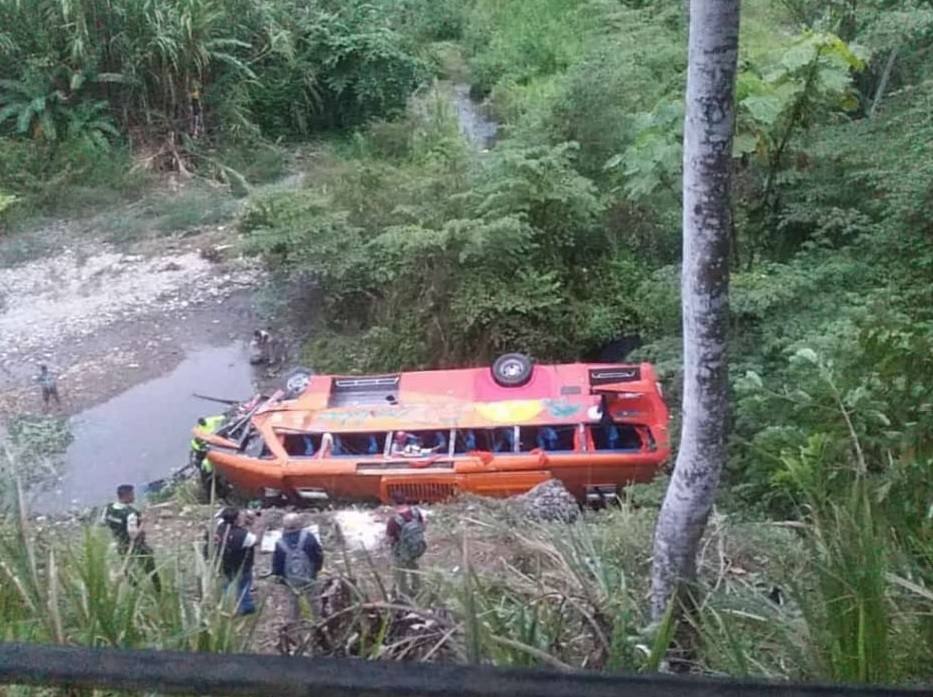 ANT anuncia que suspenderá una ruta de Trans Esmeraldas por accidente mortal de bus interprovincial