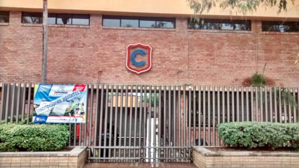 En México un alumno llevó armas a escuela, disparó contra profesora y luego se suicidó