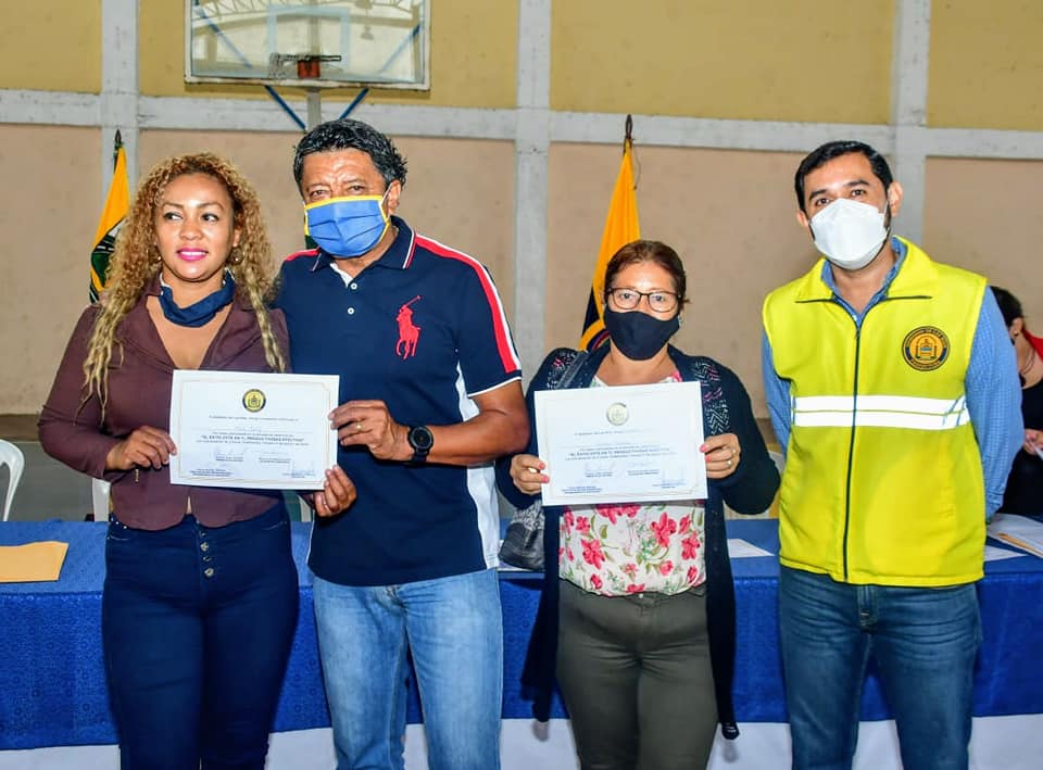 PREFECTURA DE LOS RÍOS EJECUTA PROYECTO DE EMPRENDIMIENTO EN PUEBLOVIEJO